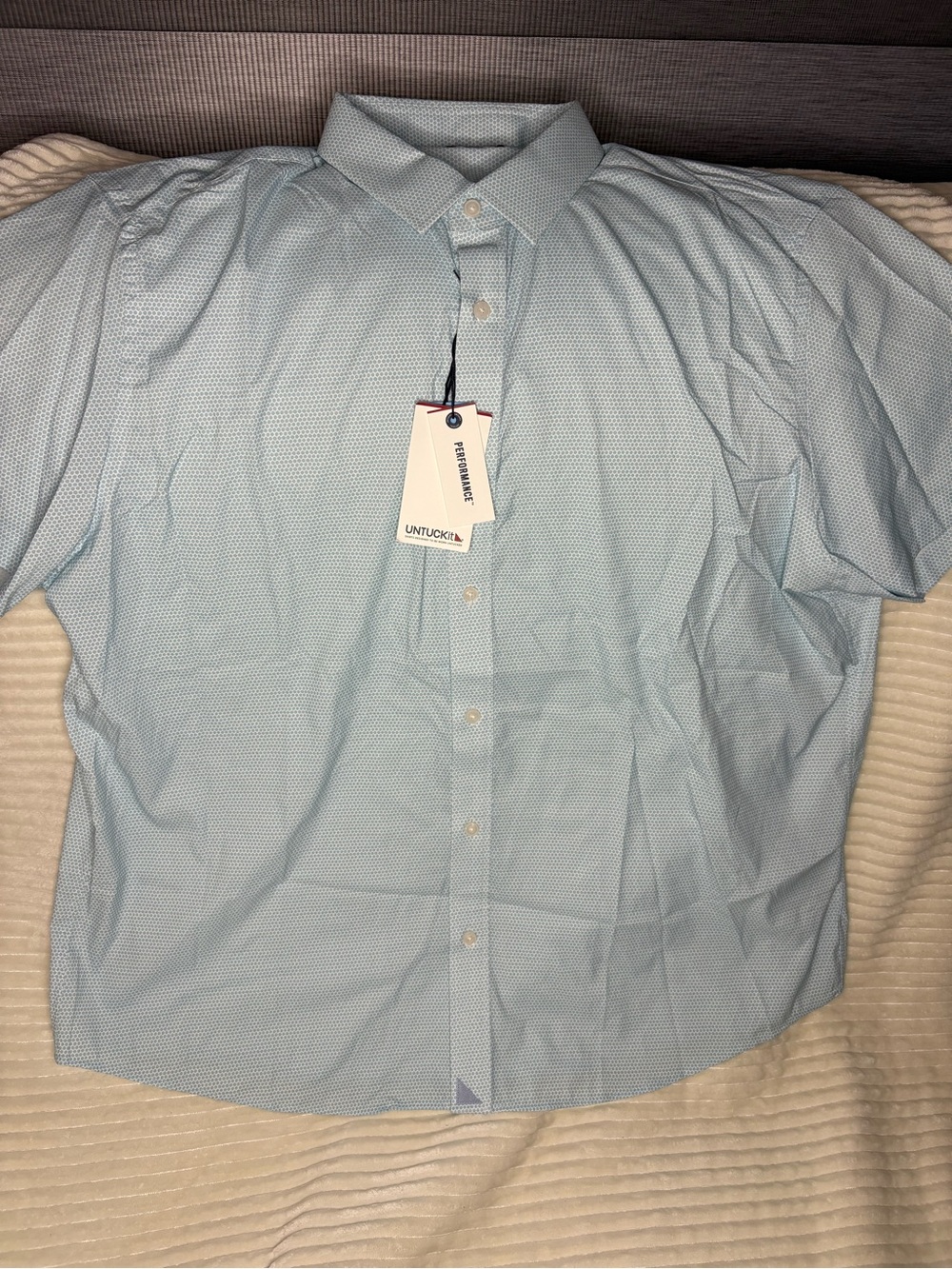 UNTUCKit Performance Shirt Mens XXL NWT Light Blue Geometric Short Sleeve NEW
